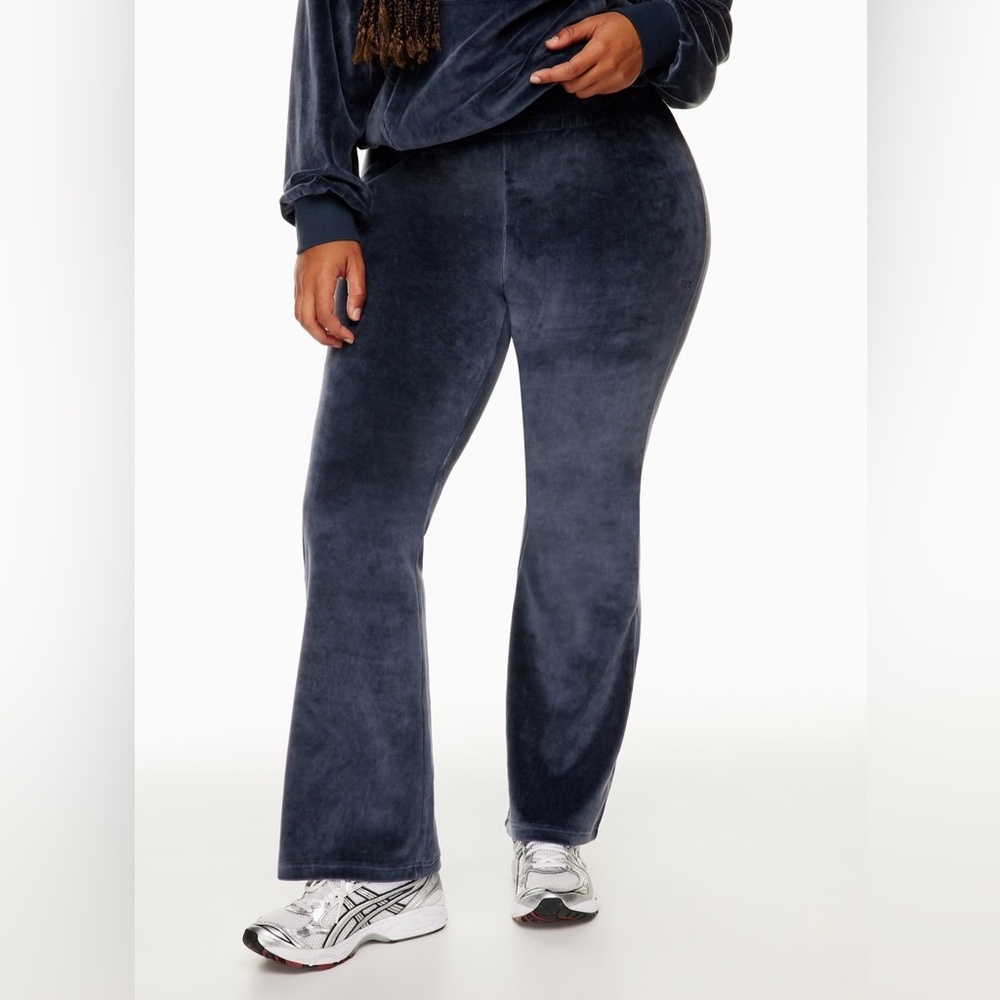 TNA Women’s Blue Sommer Velour Pant Velour Flare Pants Size XL